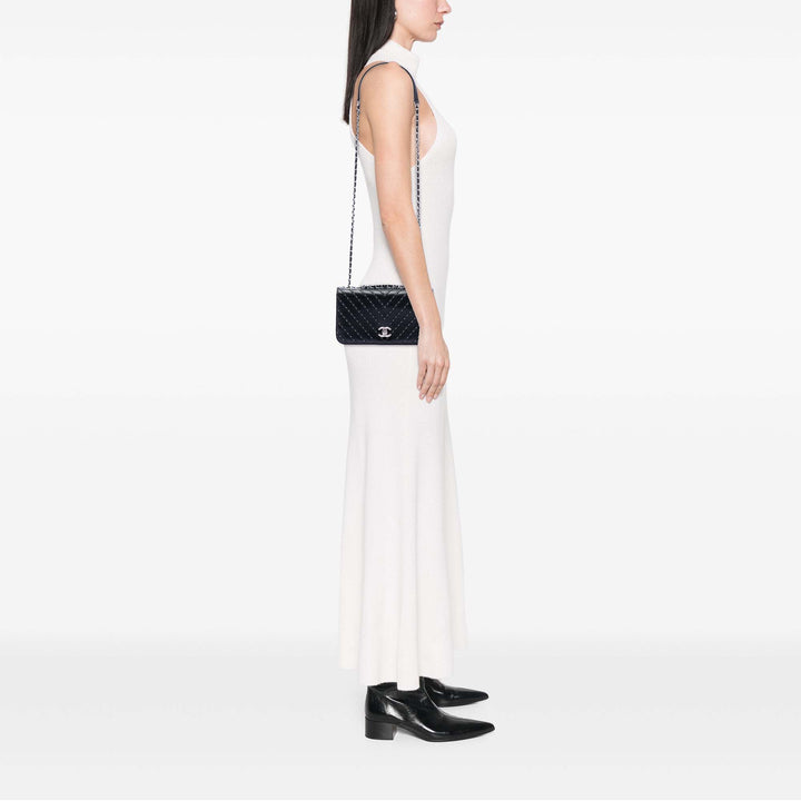 Chanel Chevron Cuir d’agneau Stud Wars Rabat intégral