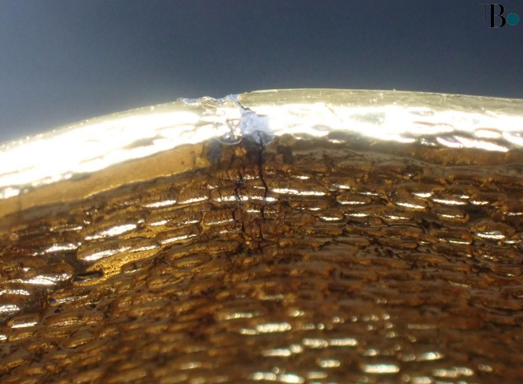 Chanel Manchette vintage métal doré