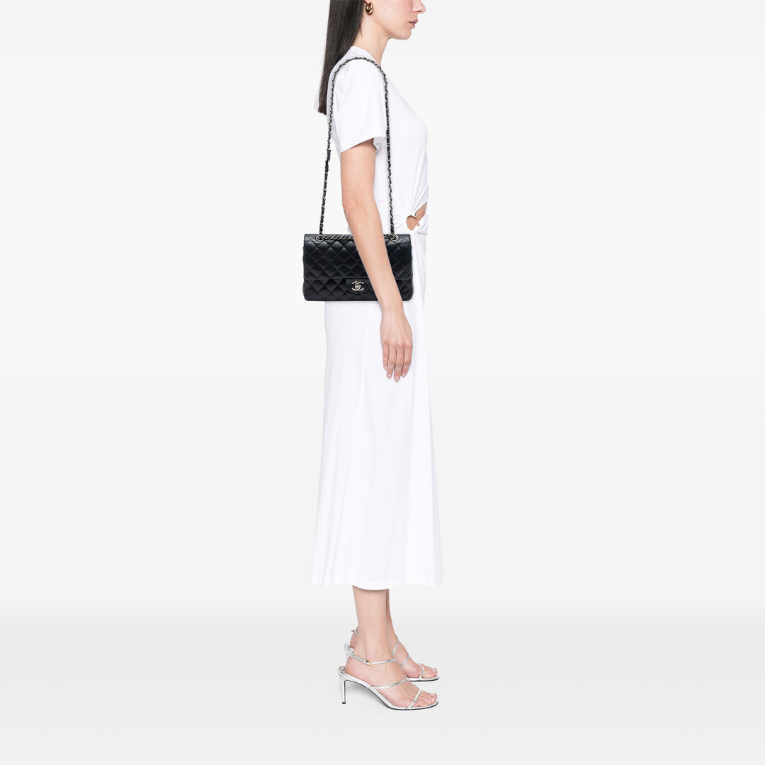 Chanel Classic Double rabat Moyen Cuir d'agneau Noir – vue 6 – GABY PARIS
