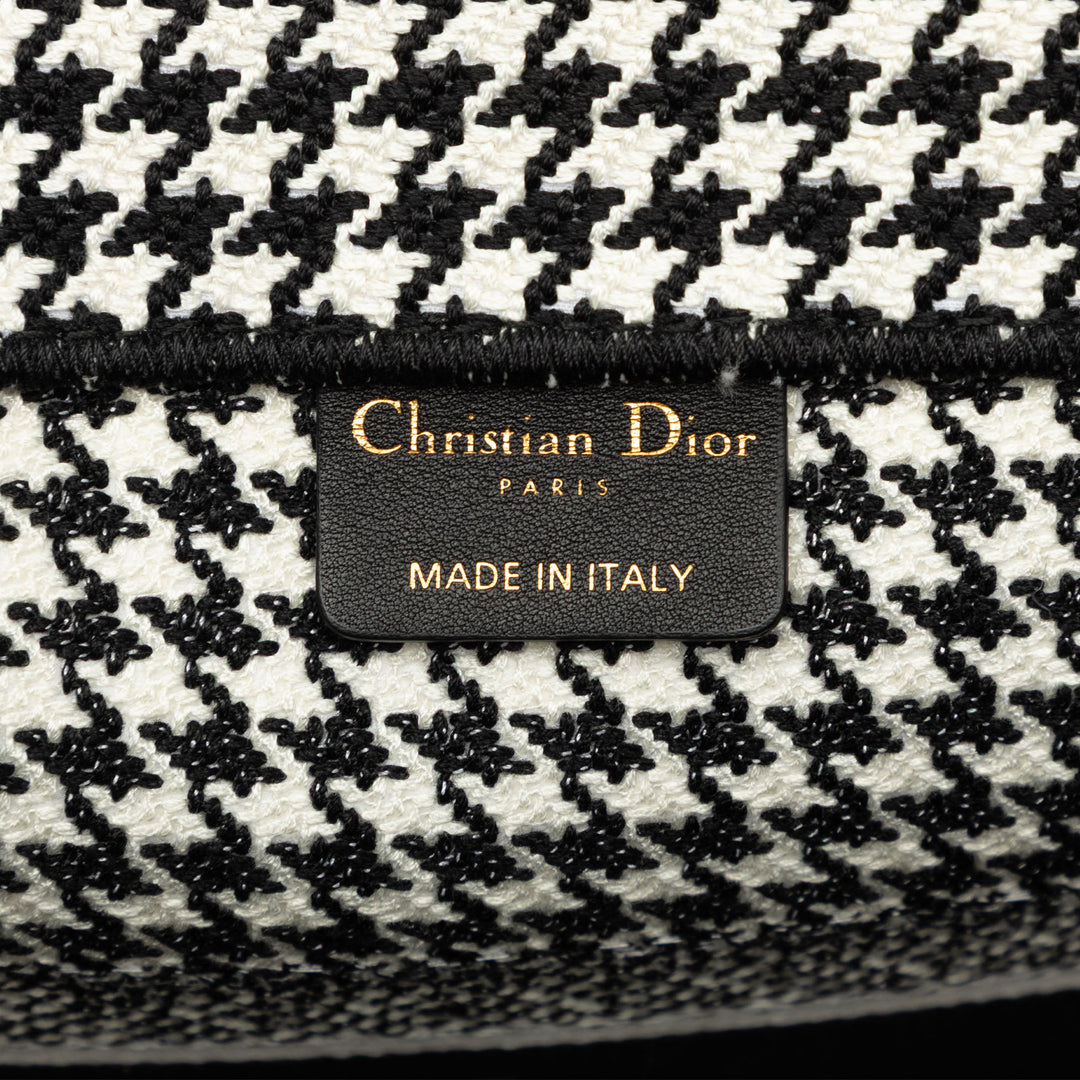 Dior Book Tote Houndstooth brodé Moyen Noir – vue 5 – GABY PARIS