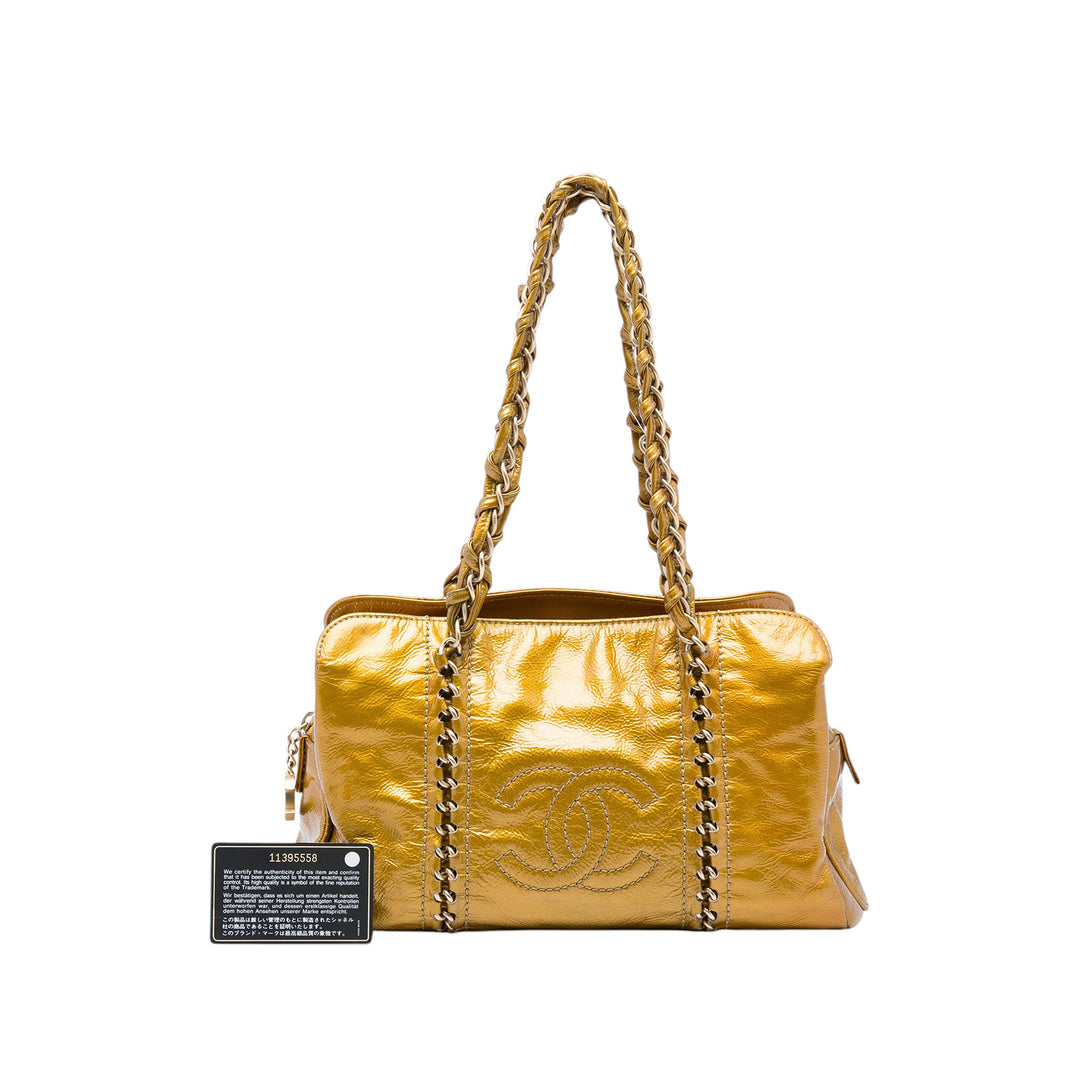 Chanel Medium froissé Cuir verni Luxe Ligne Cabas