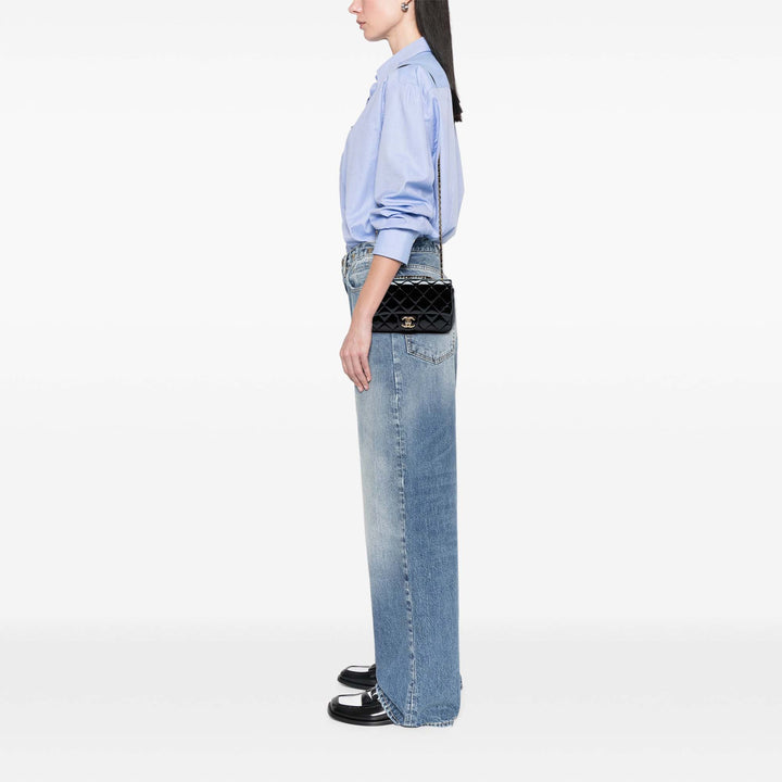 Chanel Paris-Salzburg Small Cuir verni and Goatskin CC Eyelet Flap Bleu