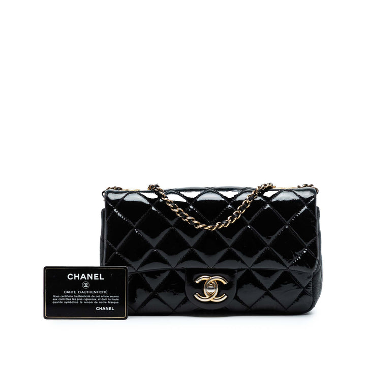 Chanel Paris-Salzburg Small Cuir verni and Goatskin CC Eyelet Flap Bleu