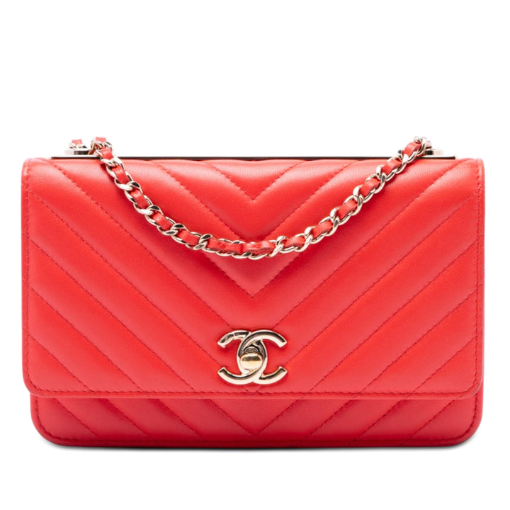 Chanel Chevron Cuir d'agneau Trendy CC Chain Wallet on Chain
