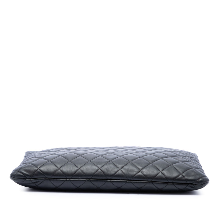 Matelassé O Étui Pochette Grand Cuir d'agneau Noir