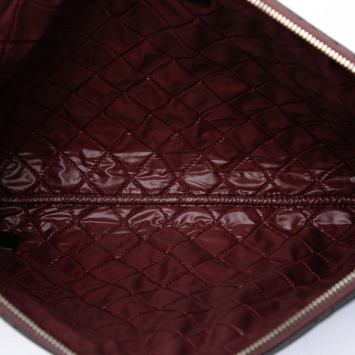 Matelassé O Étui Pochette Grand Cuir d'agneau Noir