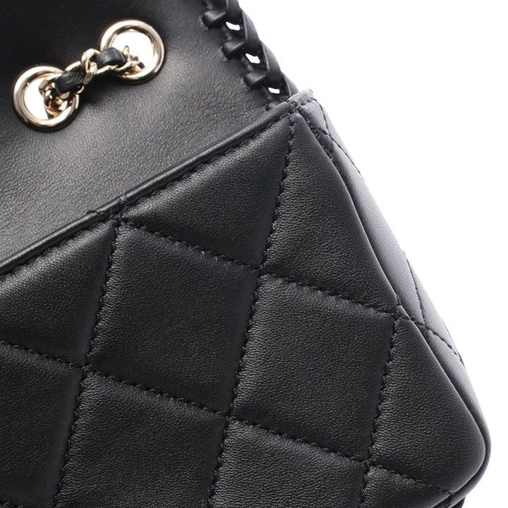 Matelassé Whipstitch Rabat simple Cuir d'agneau Noir