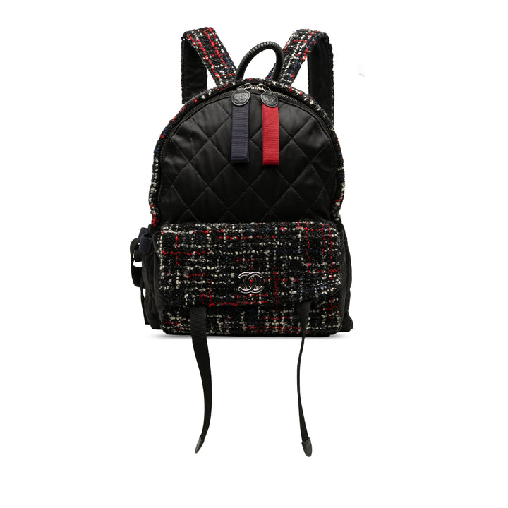 Chanel Matelassé et Astronaut Essentials Sac à dos Nylon