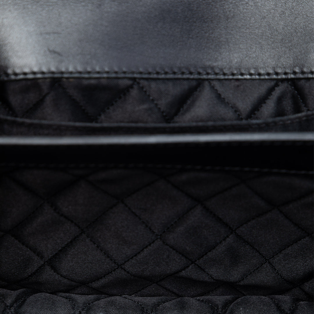 Chanel Small Cuir d’agneau Beaded Cristal à rabat