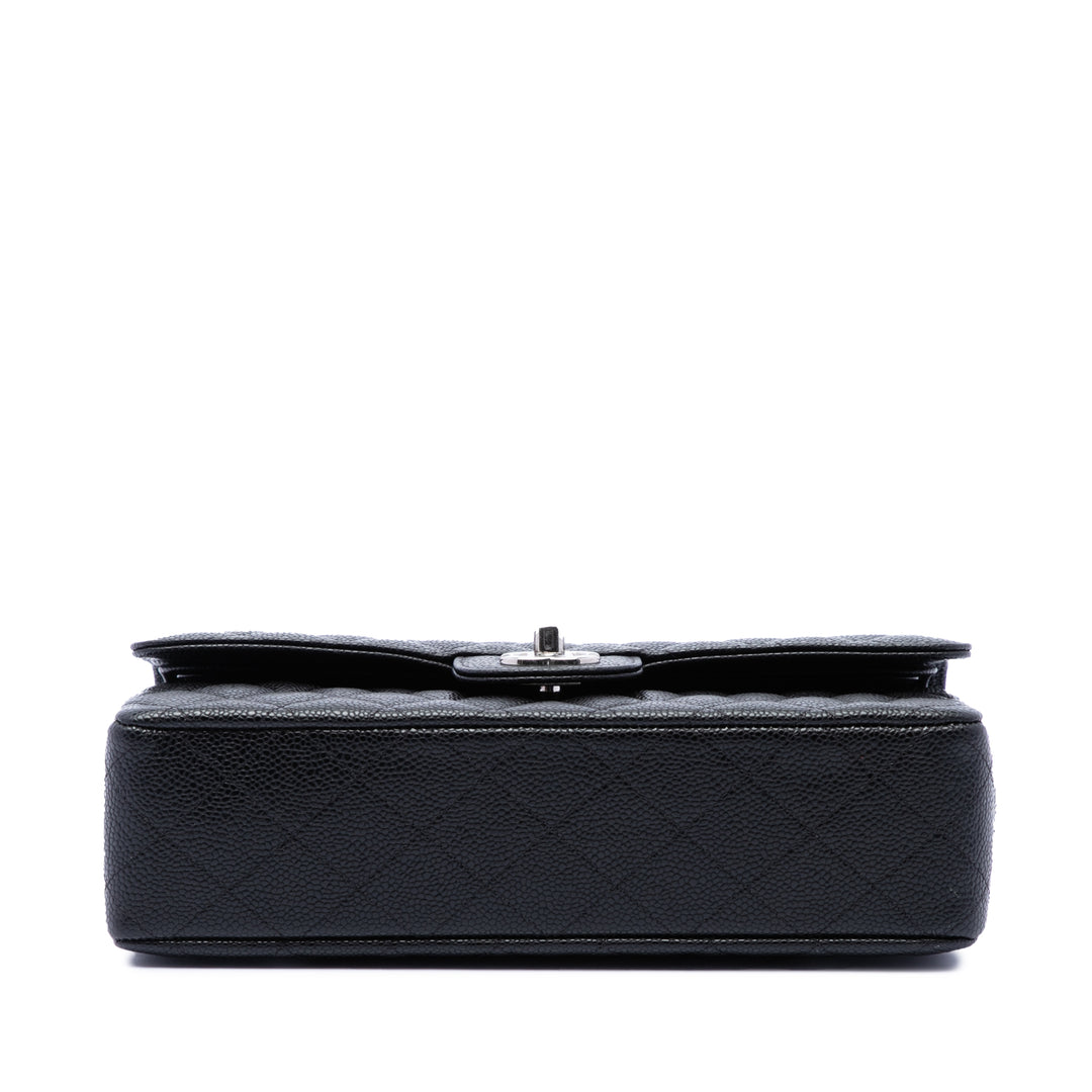Chanel Sac porté épaule Classic Double rabat Moyen Cuir caviar Noir – vue 3 – GABY PARIS