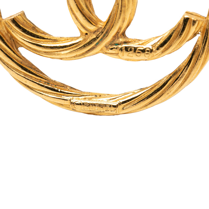 Chanel CC plaqué Rond Broche Métal