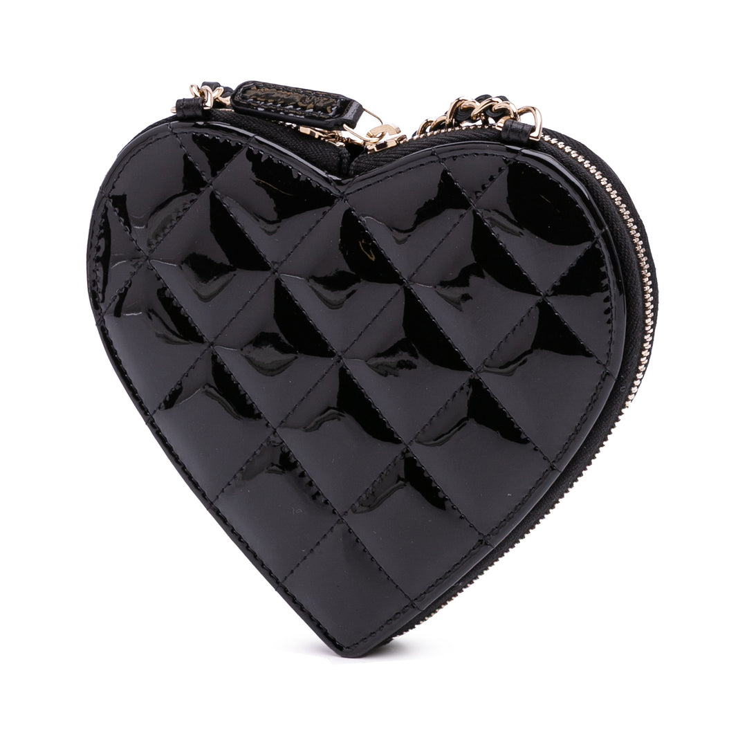 Quilted Patent Calfskin CC Heart Clutch With Chain Black - Gaby Paris