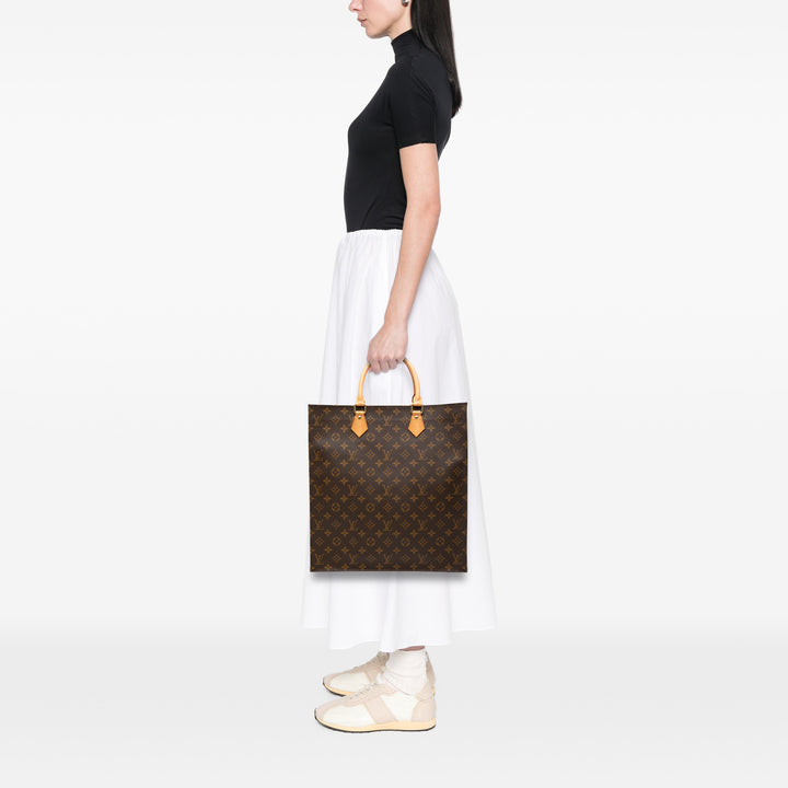 Louis Vuitton Monogram Sac Plat