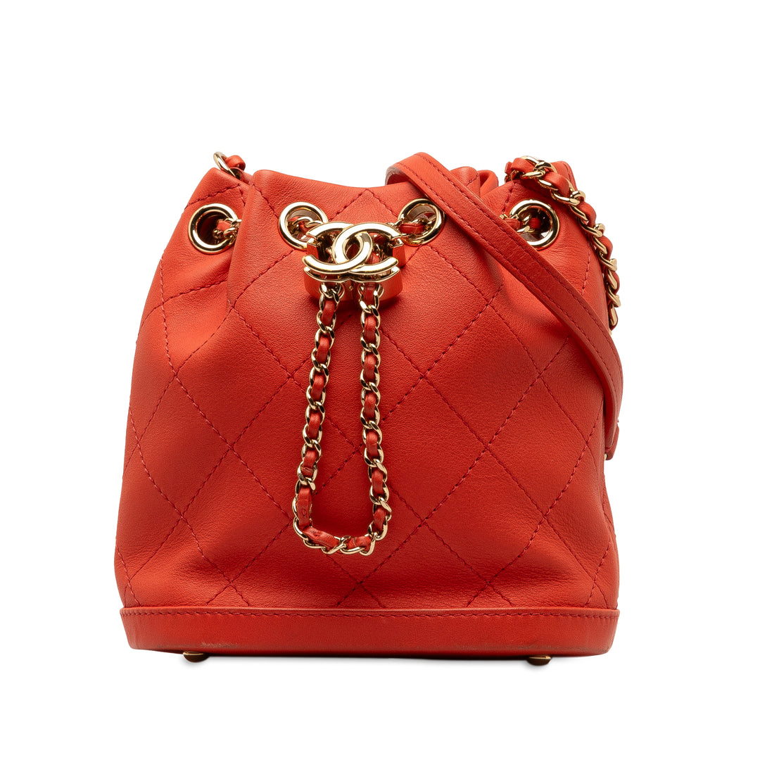 CC Quilted Lambskin Bucket Red - Gaby Paris