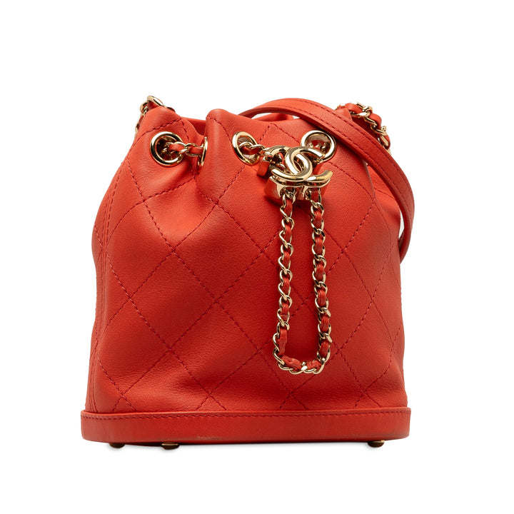 CC Quilted Lambskin Bucket Red - Gaby Paris