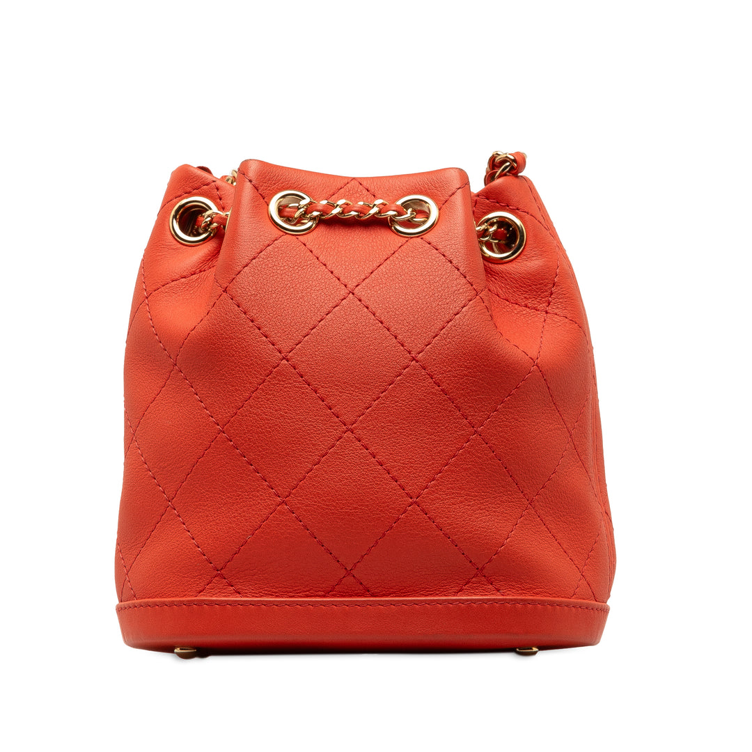 CC Quilted Lambskin Bucket Red - Gaby Paris