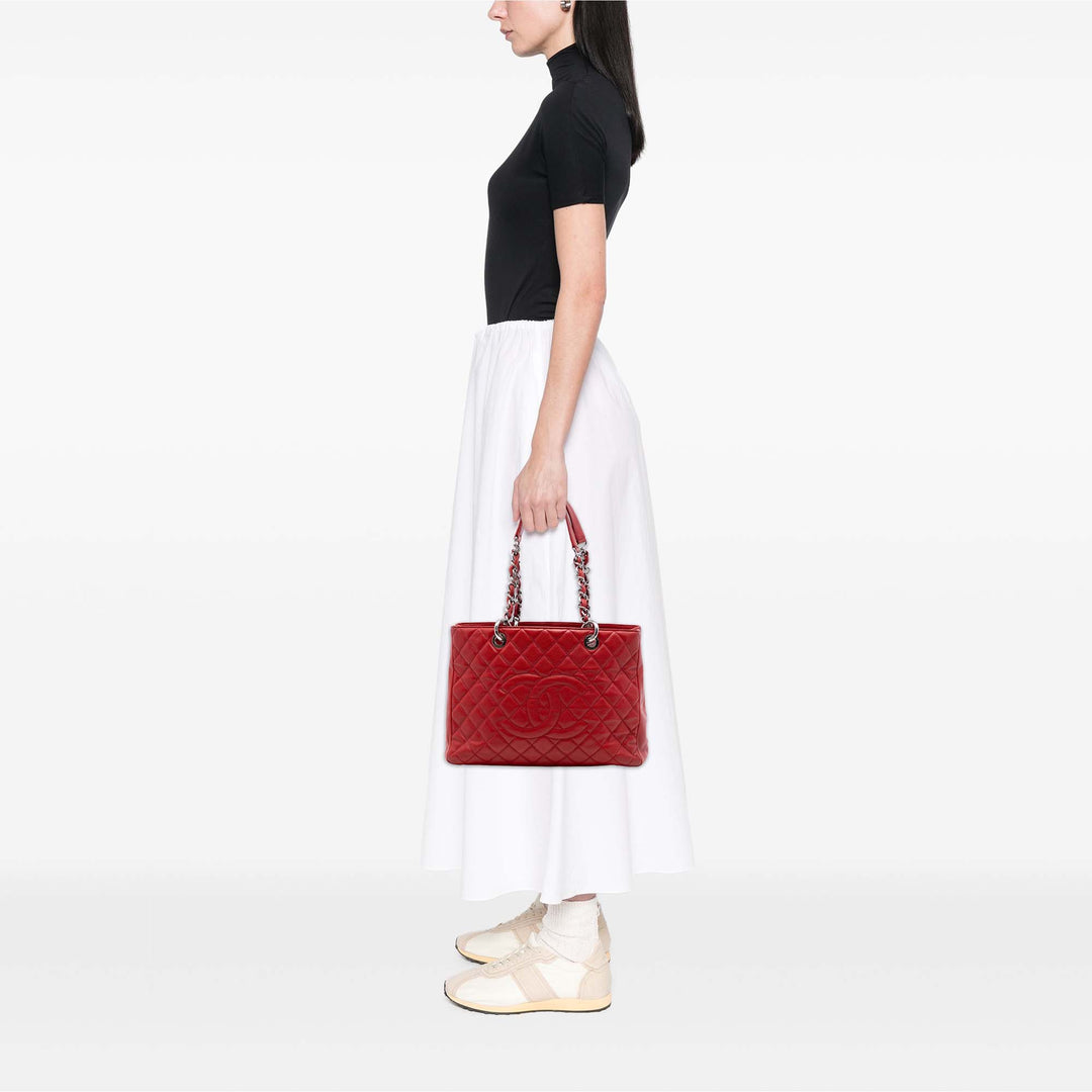 Chanel Caviar Grand Shopping Cabas