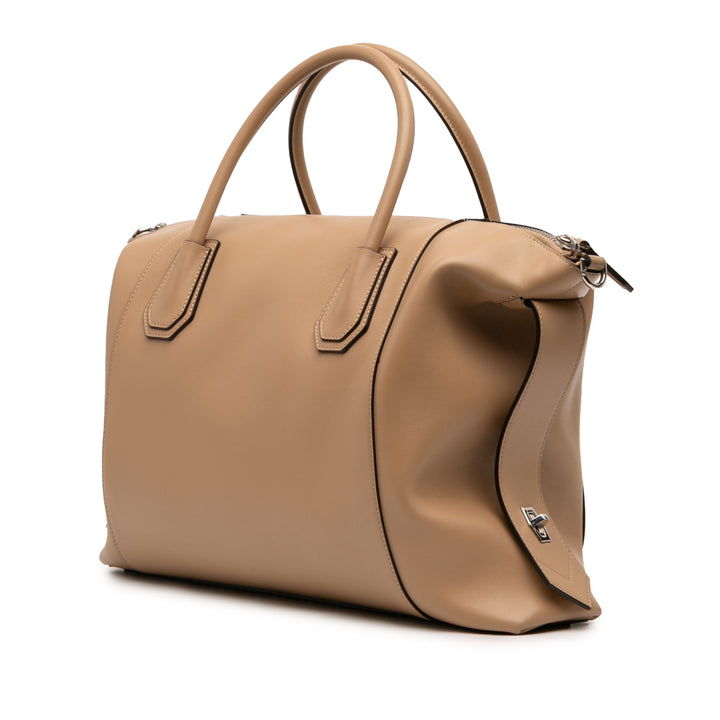 Givenchy Medium Smooth Cuir de veau Antigona Soft Sac