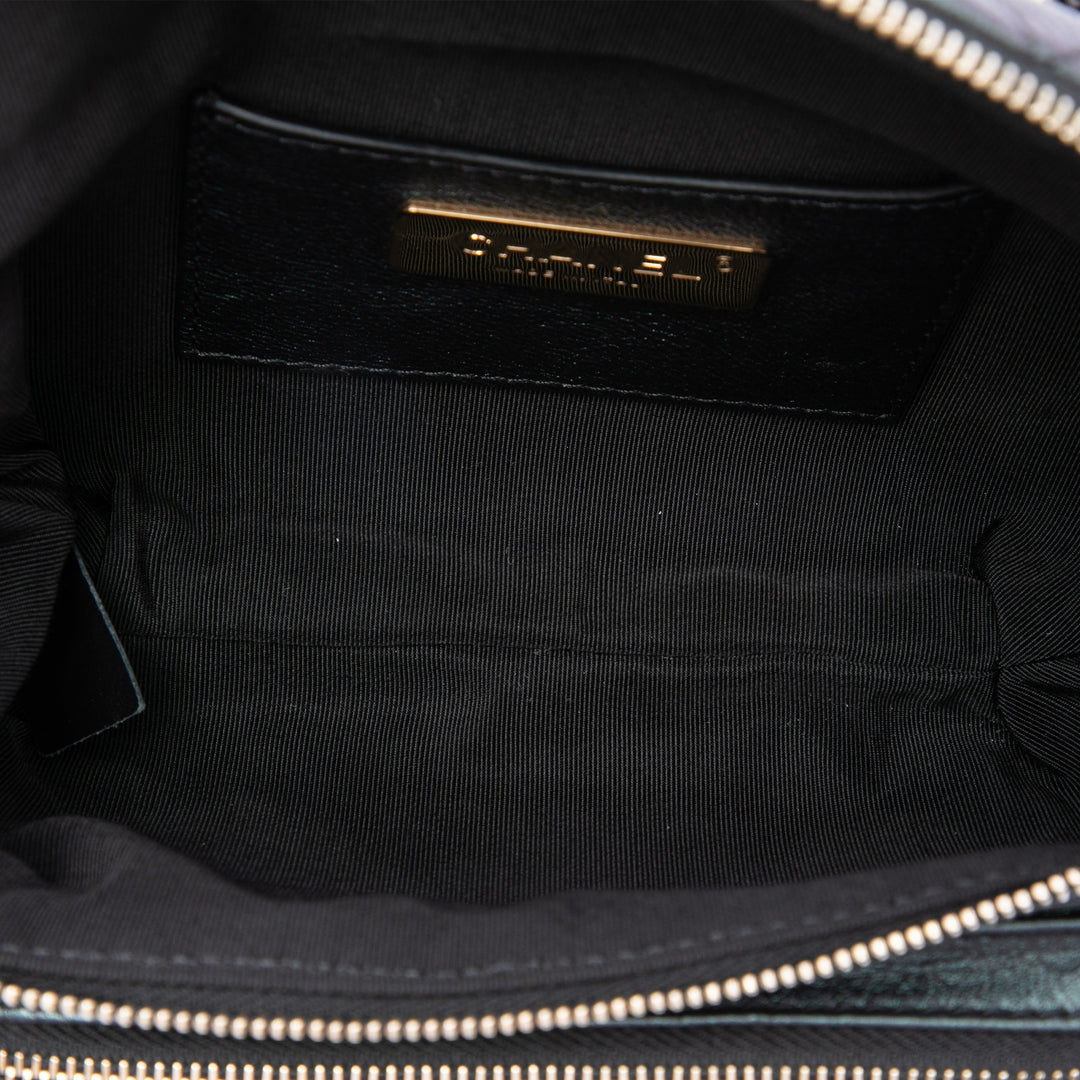 Chanel Irisé All About Waist Sac ceinture Cuir de veau Noir – vue 4 – GABY PARIS