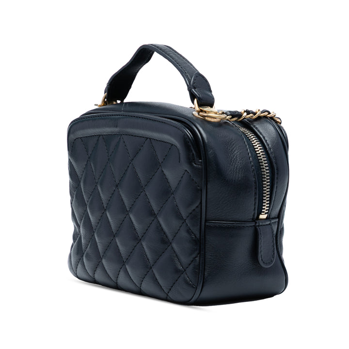 Chanel Small CC Quilted Cuir d’agneau Top Handle Vanity Étui with Chain Noir