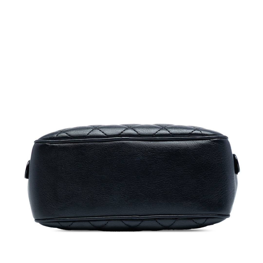 Chanel Small CC Quilted Cuir d’agneau Top Handle Vanity Étui with Chain Noir
