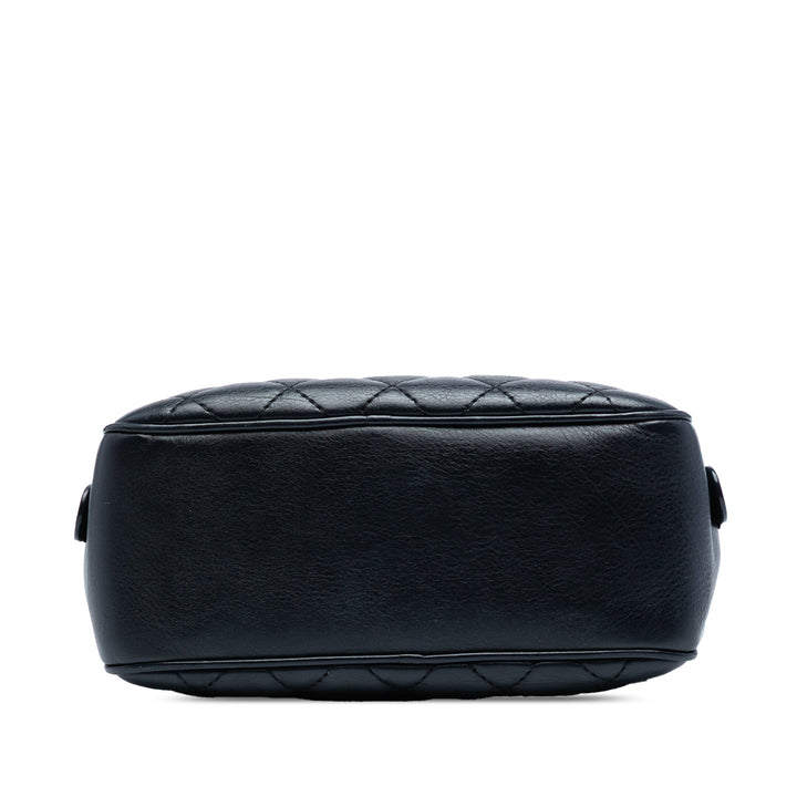 Chanel Small CC Quilted Cuir d’agneau Top Handle Vanity Étui with Chain Noir