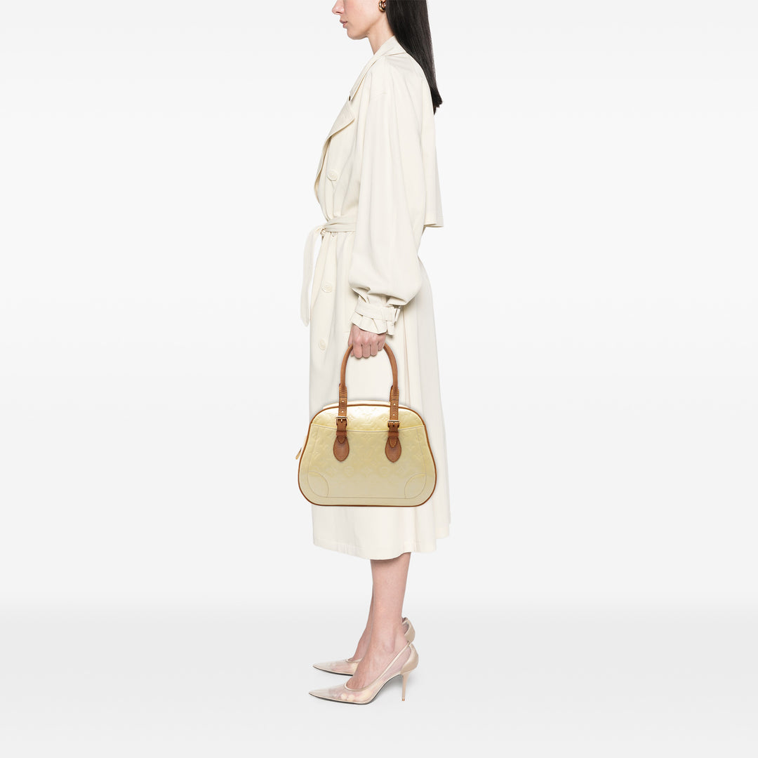 Louis Vuitton Summit Drive Cuir verni Monogram Blanc