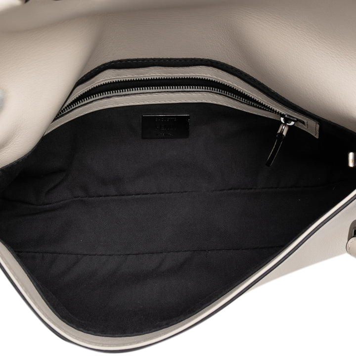 Fendi Whipstitch Baguette Sac Blanc – vue 4 – GABY PARIS