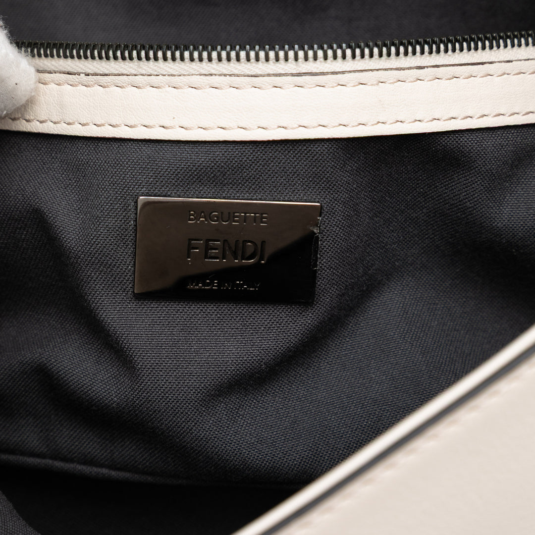 Fendi Whipstitch Baguette Sac Blanc – vue 5 – GABY PARIS