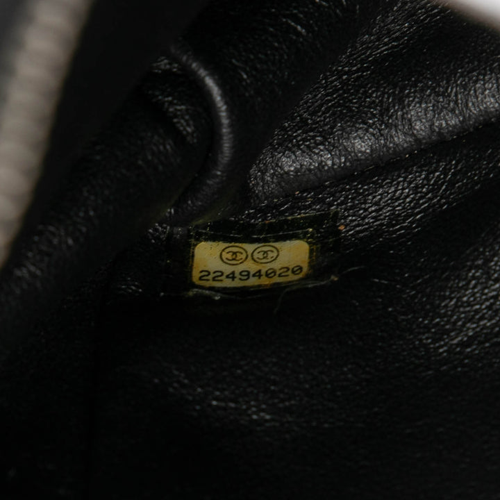 Chanel Tweed et Resin Zipped Chain Shopping Bag