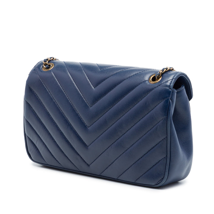 Chanel Chevron Cuir d'agneau Pyramid CC à rabat