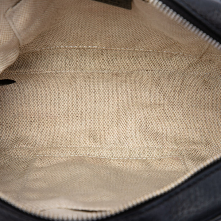 Gucci Sac bandoulière Soho Disco Cuir de veau Noir – vue 4 – GABY PARIS