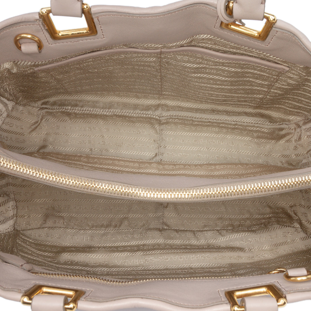 Prada Vitello Bow Sac