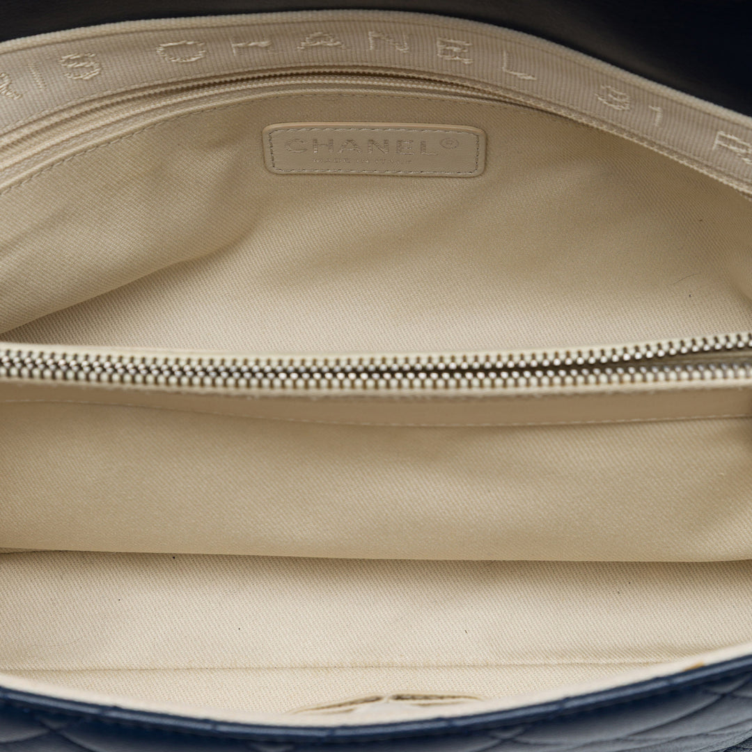 Chanel Matelassé brillant Rocks à rabat Grand Cuir de mouton