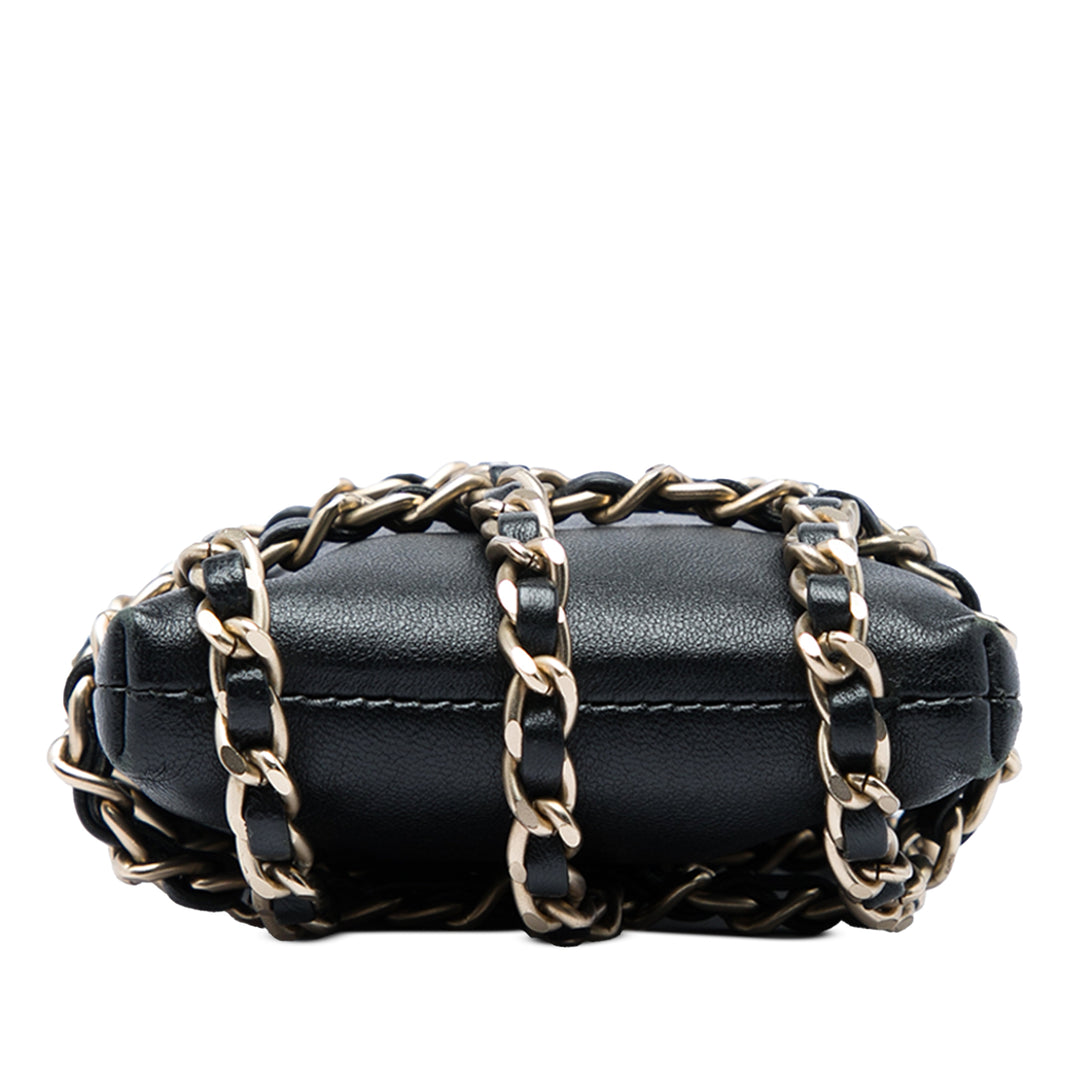 Chanel Tech Me Out Pochette avec chaîne Cuir d'agneau Noir