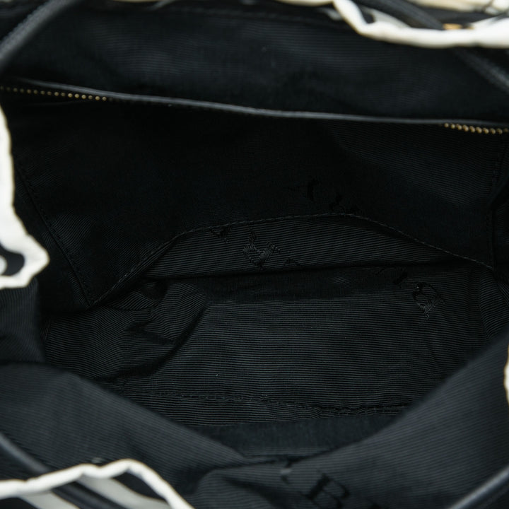 Burberry Sac à dos Rayé Runway Moyen Noir – vue 4 – GABY PARIS