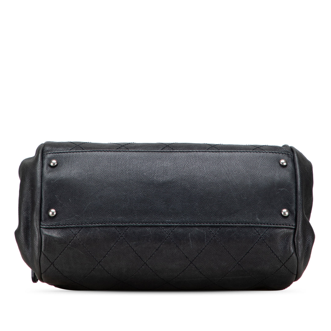 Caviar CC Outdoor Ligne Handbag Black - Gaby Paris