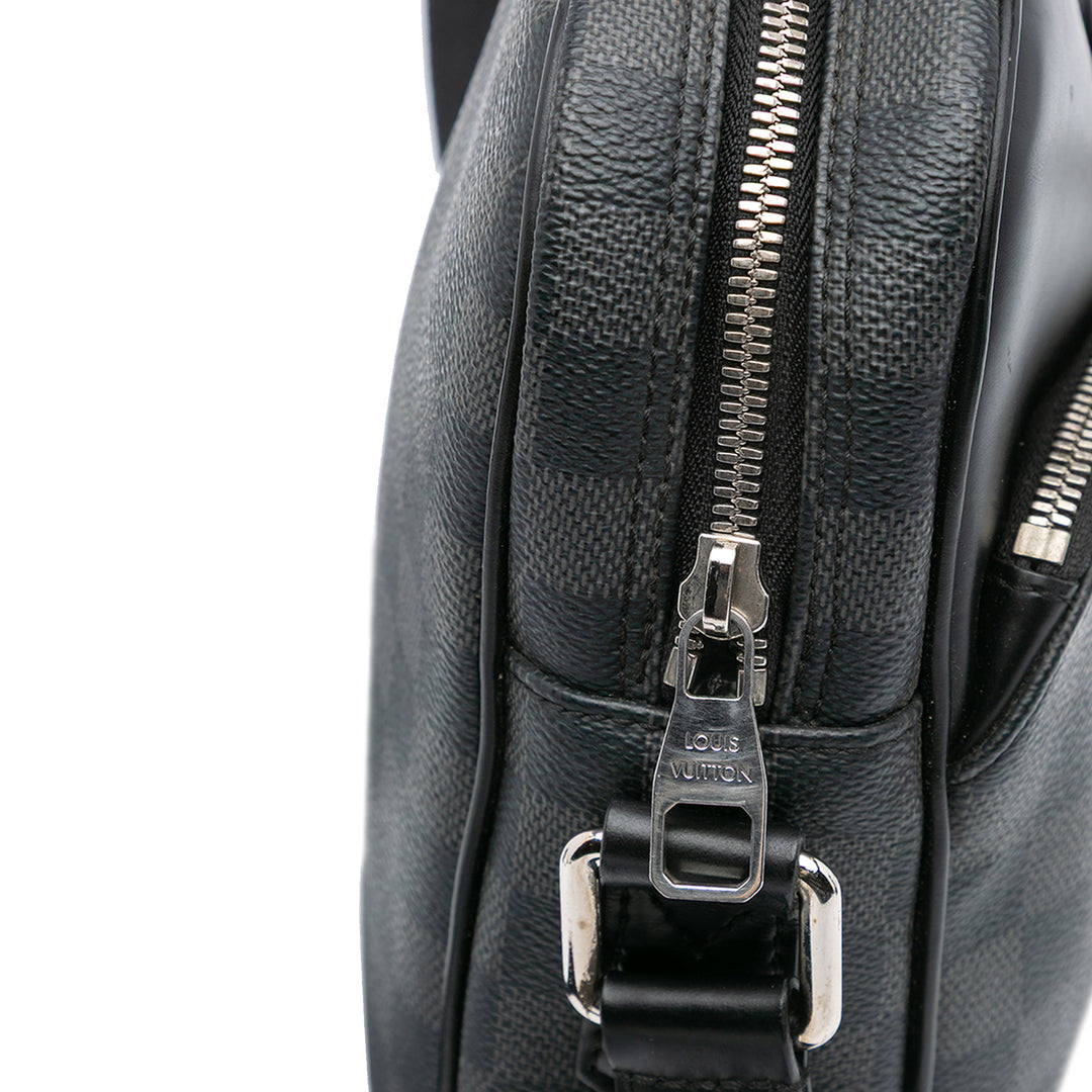 Damier Graphite Dayton Reporter PM Black - Gaby Paris