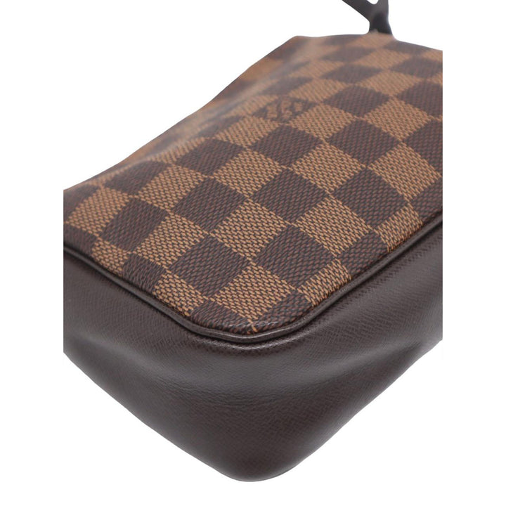 Louis Vuitton Trousse Pochette Damier Ébène Marron – vue 11 – GABY PARIS
