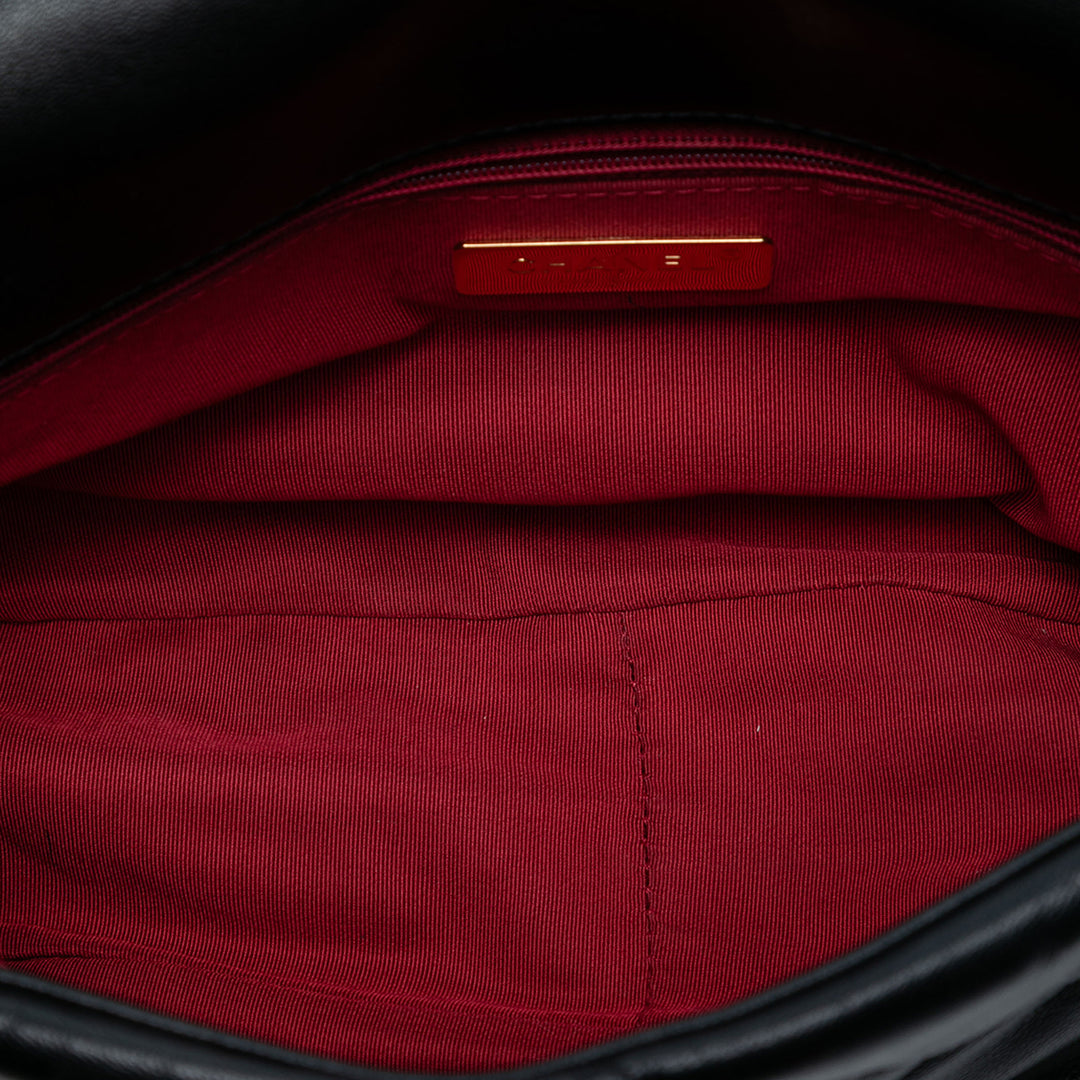 Chanel Large Cuir d’agneau 19 à rabat – GABY PARIS Authentique