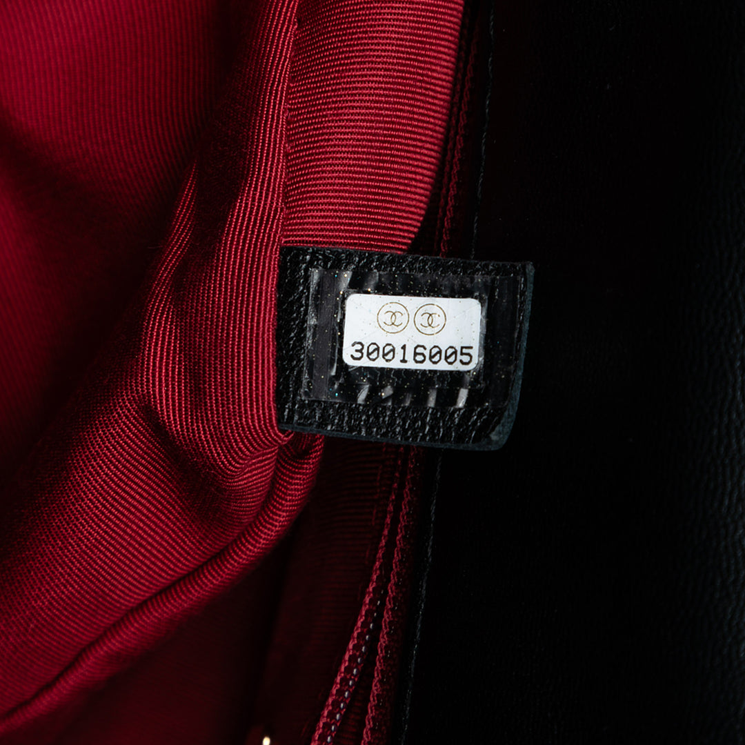 Chanel Large Cuir d’agneau 19 à rabat – GABY PARIS Authentique