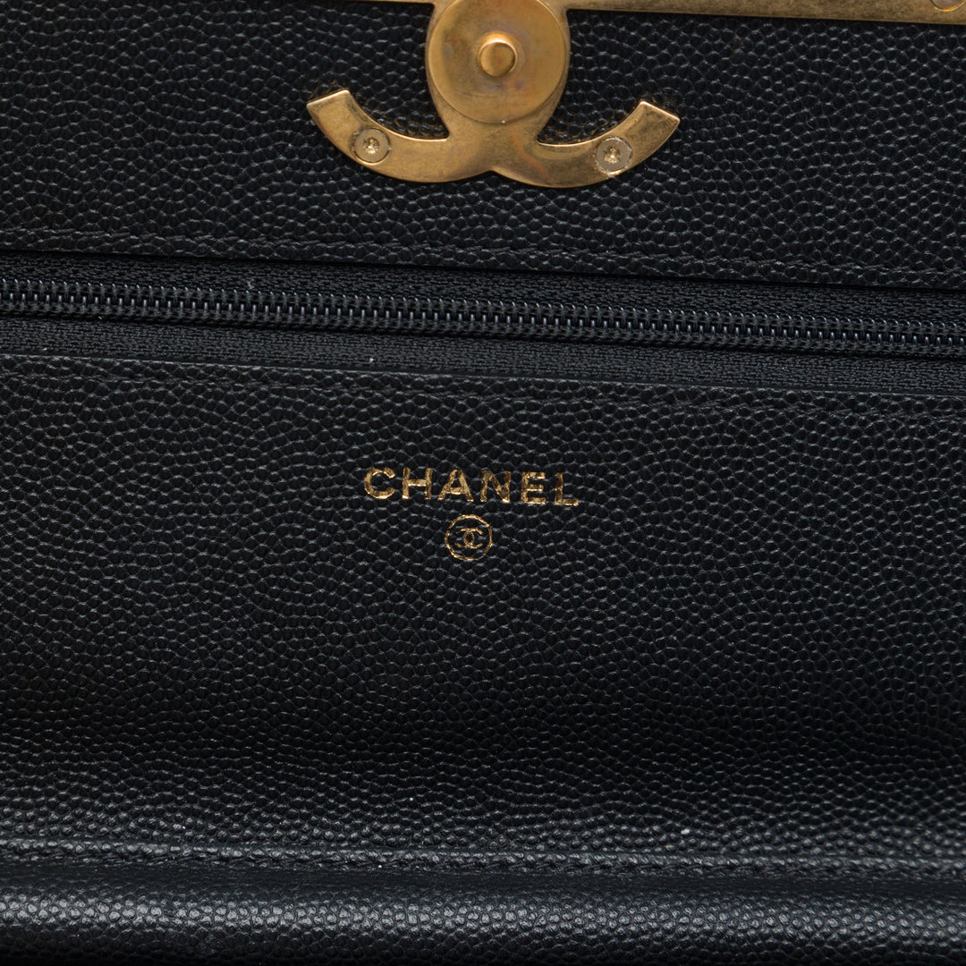 Chanel Surpiqué et Lady Coco Wallet on Chain Cuir caviar Noir – vue 5 – GABY PARIS