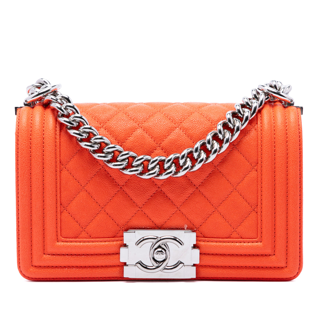 Chanel Matelassé Boy à rabat Petit Cuir caviar Orange