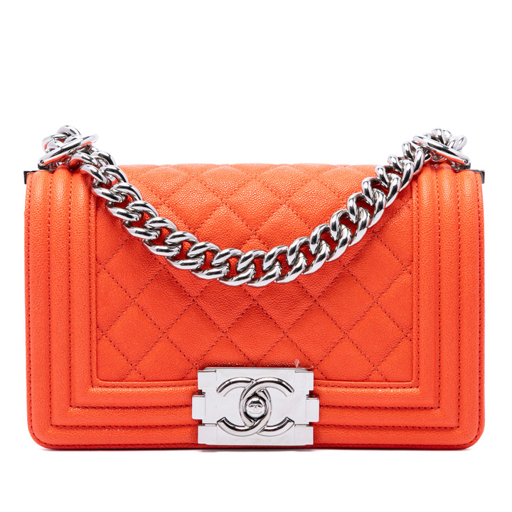 Chanel Matelassé Boy à rabat Petit Cuir caviar Orange
