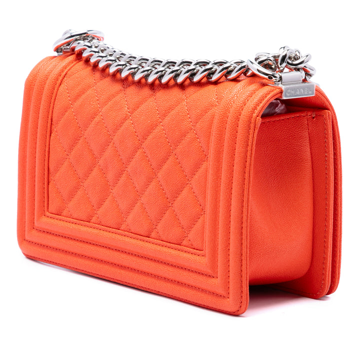 Chanel Matelassé Boy à rabat Petit Cuir caviar Orange