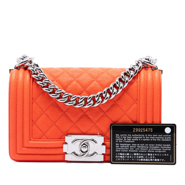 Chanel Matelassé Boy à rabat Petit Cuir caviar Orange