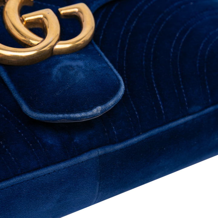 Gucci Large GG Marmont Matelasse Velours Sac bandoulière Bleu – GABY PARIS Authentique
