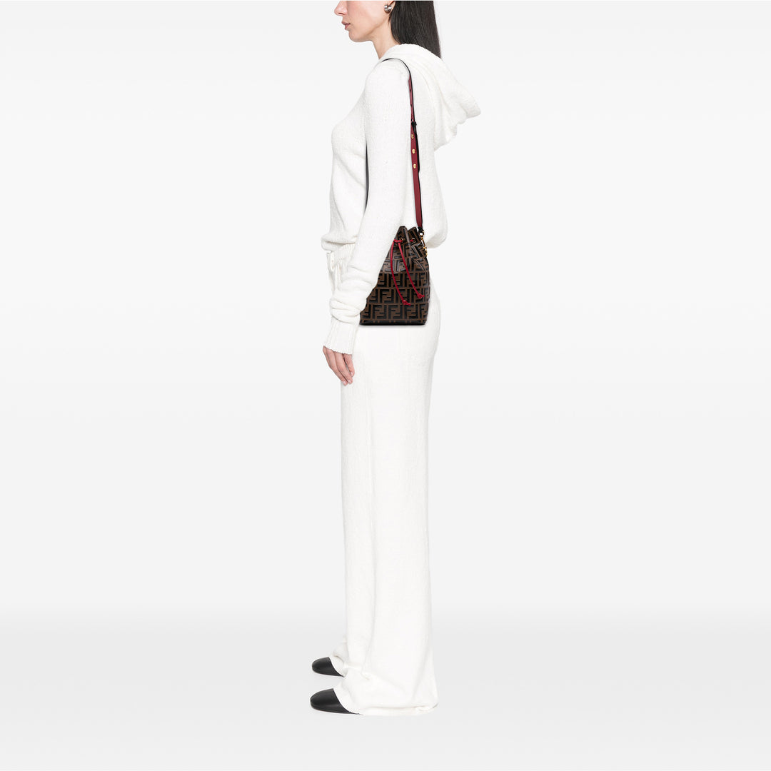 Fendi FF 1974 embossé Cuir Mon Tresor Bucket Sac