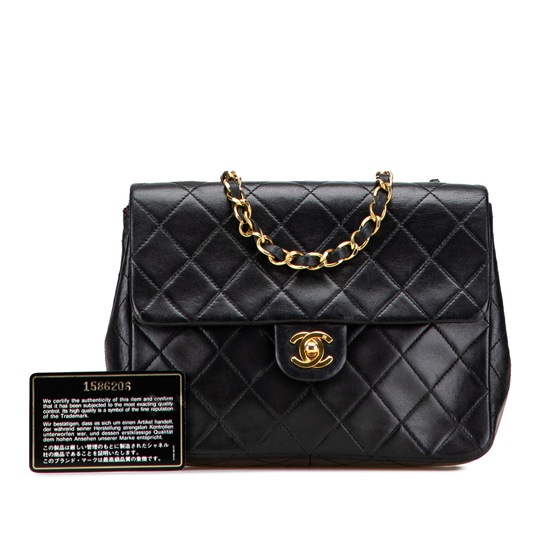 Chanel Square Quilted Cuir d’agneau Single Flap Noir – GABY PARIS Authentique