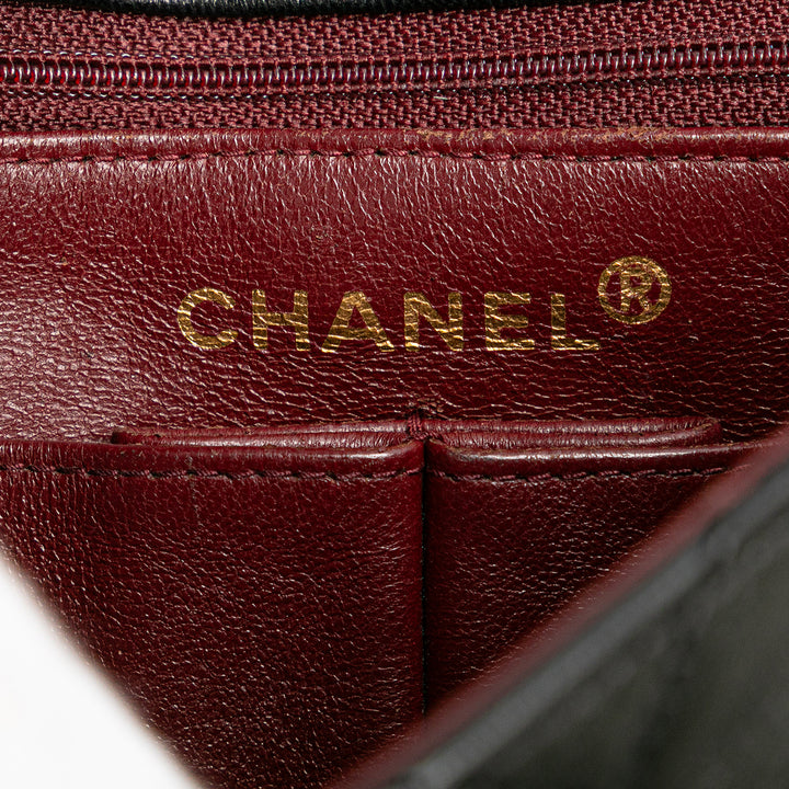 Chanel Square Quilted Cuir d’agneau Single Flap Noir – GABY PARIS Authentique